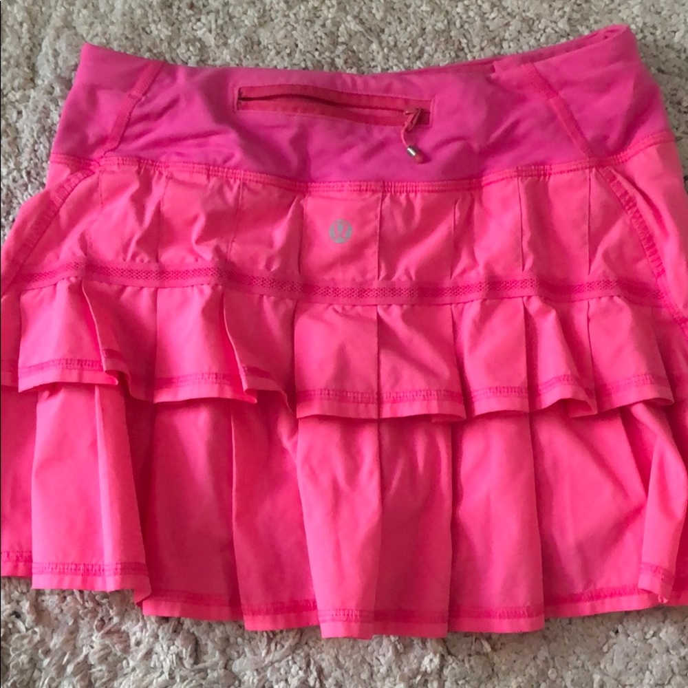 Lulu lemon skort